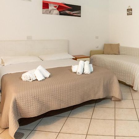 Residence Alessandra Cesenatico Esterno foto